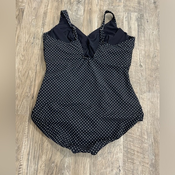 NEW MiracleSuit Pin Point Oceanus One Piece Swimsuit DD-Cup - Picture 4 of 10